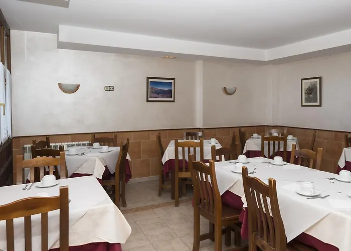 Hotel Santa Inés Vinuesa